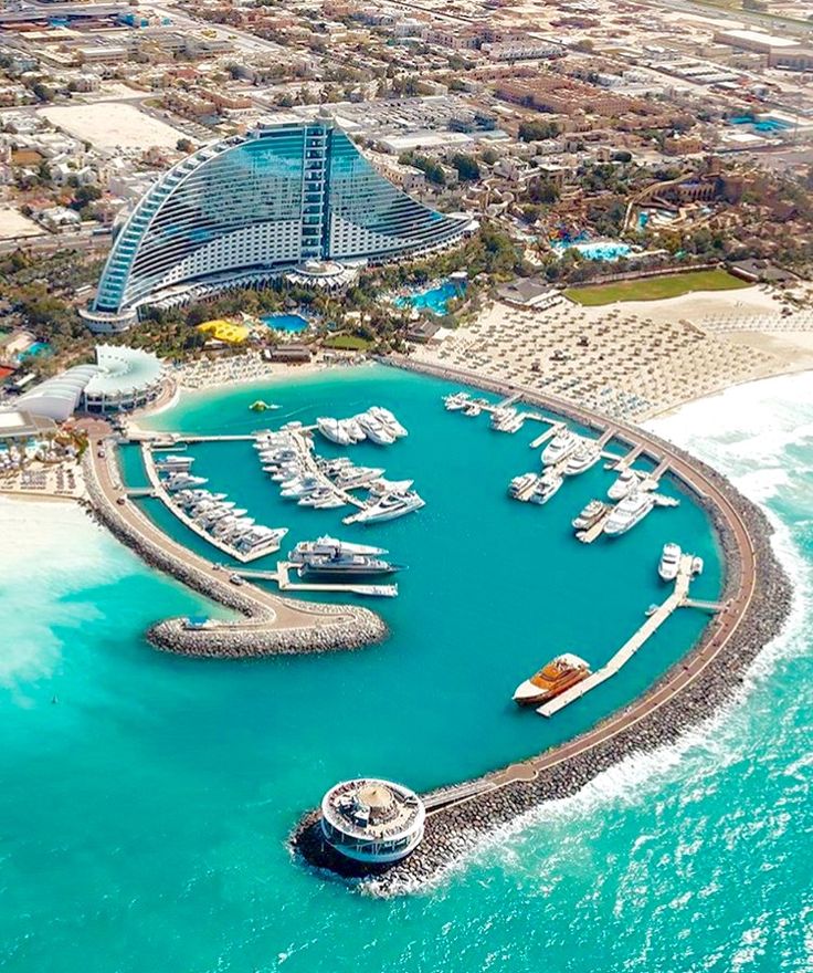 Jumeirah Beach Hotel